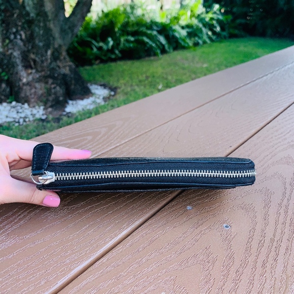 Coach Wallet - Picture 3 of 8